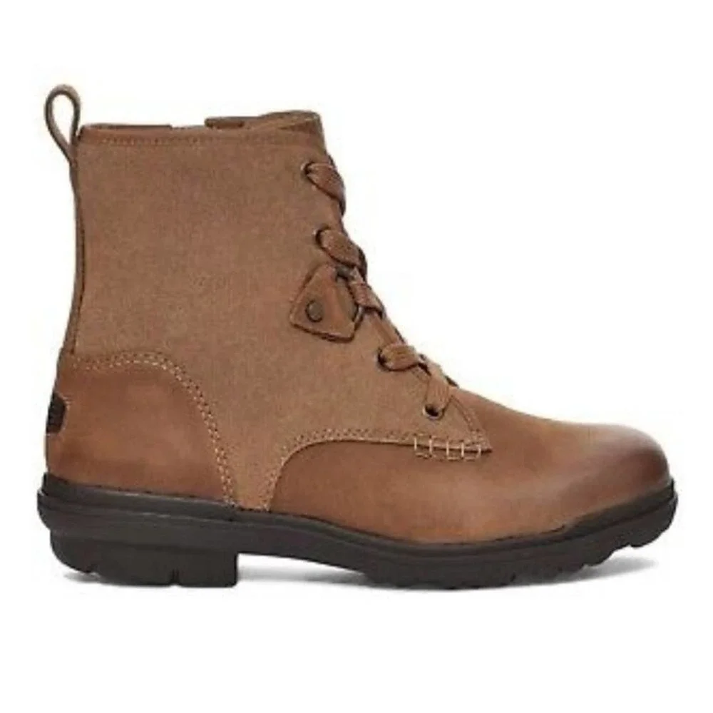 Ugg HAPSBURG LACE WATERPROOF LEATHER‎ BOOTS 1120781 women's size 8.5 new!!!